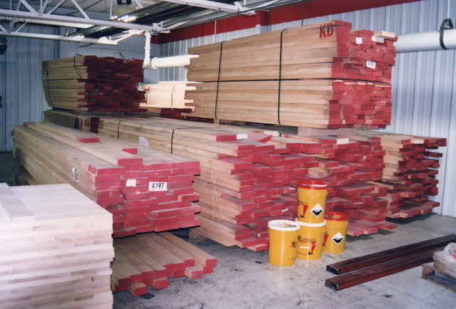 Maple for bridges in warehouse