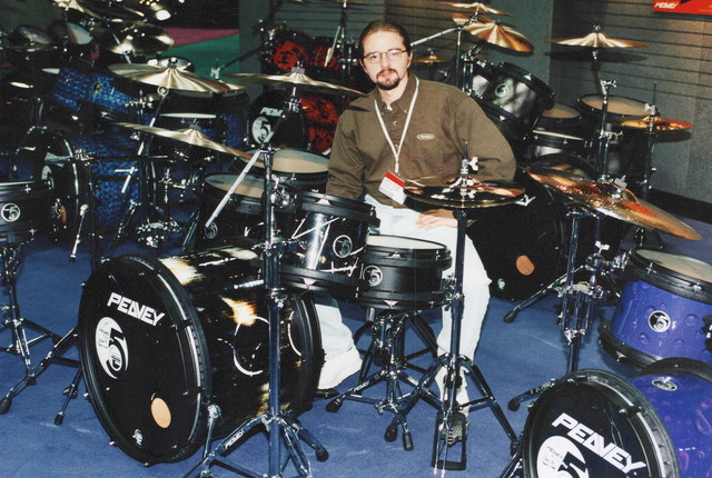 Daniel Odom, Peavey graphic designer-who designed the wraps for the 5th Anniversay 500 Series kits