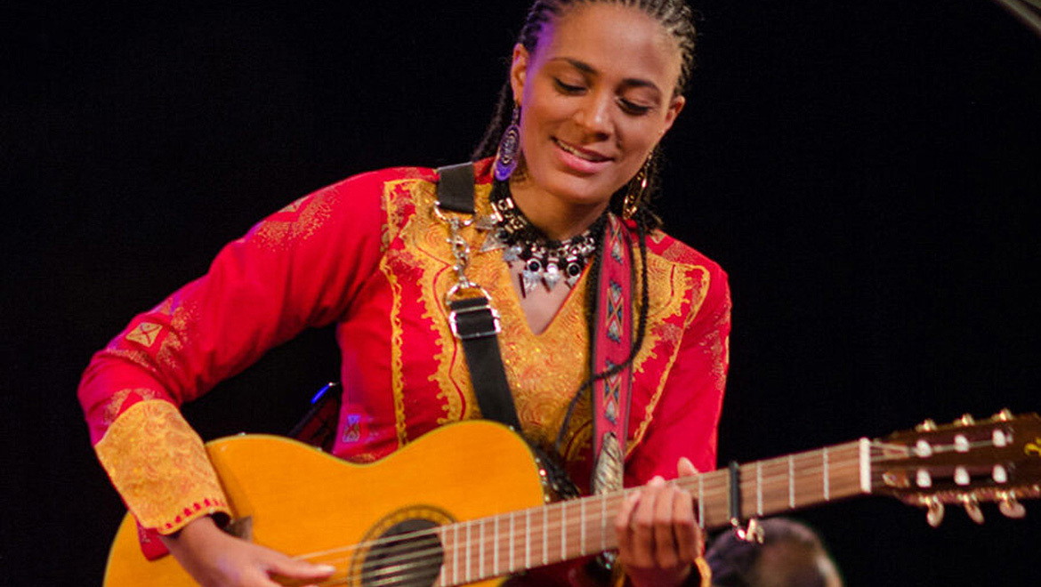 Sona Jobarteh and the Gambia Academy
