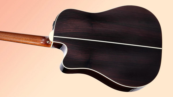 insert alt text here