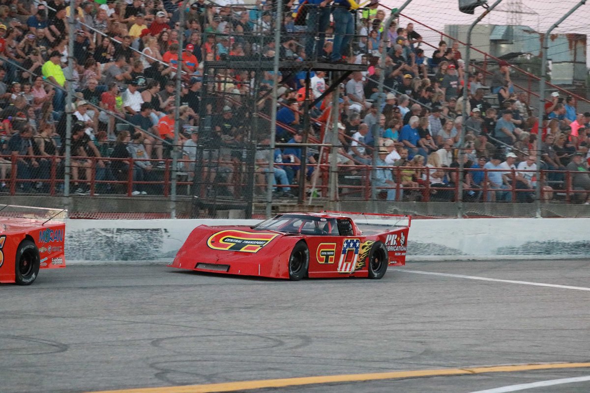 TOLEDO HOSTS SUNDAY AFTERNOON LATE MODEL SPECIAL JUNE 30