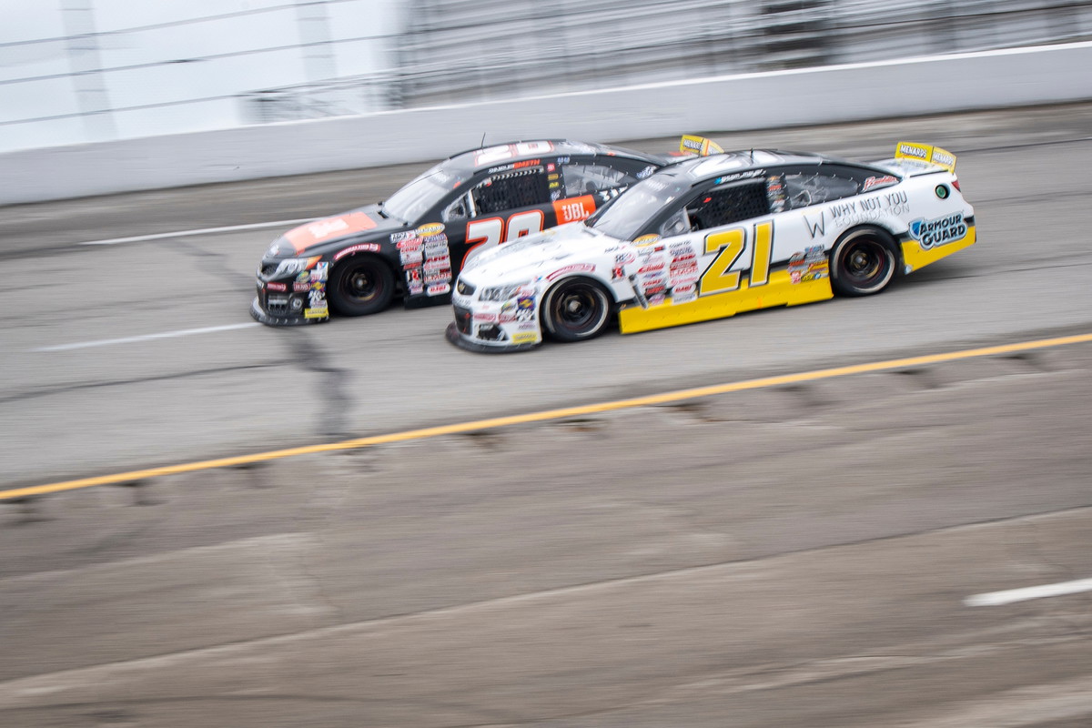 Royal Truck & Trailer Signs on to Sponsor ARCA Menards Series at Toledo Speedway