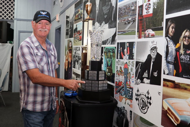 Dennis Strickland With Trophy (1)